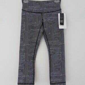 NWT LULULEMON MZWH Black White Cottony Soft Stretch Wunder Under Crop Pants 10